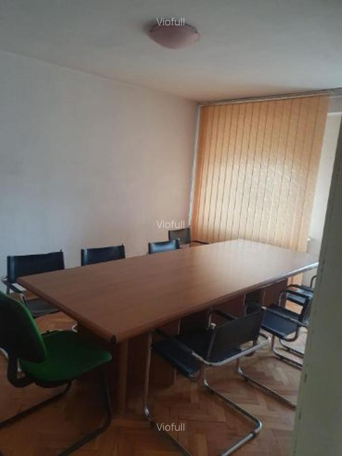 Uirii Fantani  Centru Civic Casa Poporului - 6