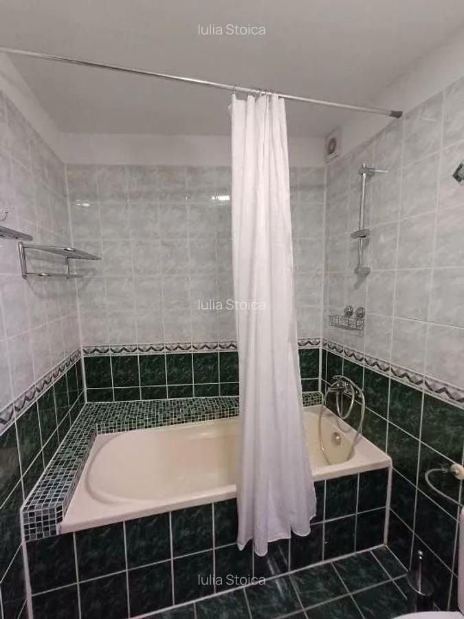 Apartament cu 4 camere decomandat, mobilat în Universitate - 8