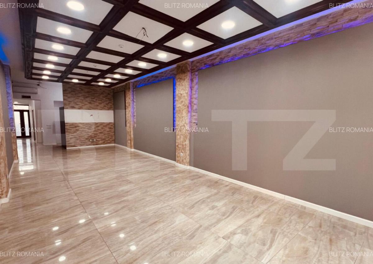 Spatiu comercial, 240 mp, zona Centrala - 3 Spatiu comercial, 240 mp, zona Centrala - 3