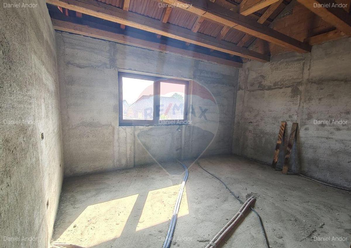 Casa de vanzare P+E cu 0% comision | 200 mp utili - 14