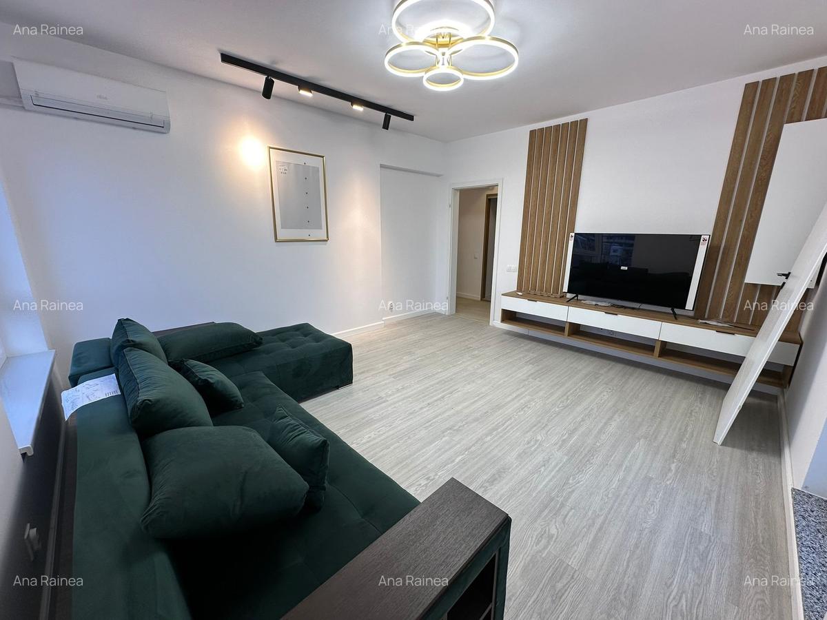 Apartament cu 2 camere, Decomandat, Metrou Berceni - 1