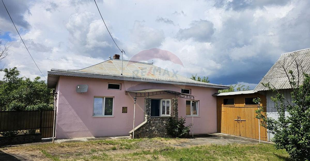 Casa cu 3 camere, teren intravilan de 1300mp in Ipote?... - 23