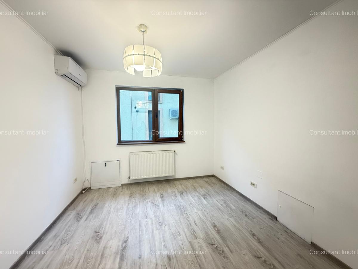 Vând apartament 3 camere Dumbravita 139000 - 3 Vând apartament 3 camere Dumbravita 139000 - 3