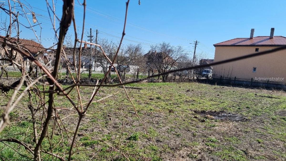 Casa veche cu teren 1440 mp in Lazuri front la 2 strazi - 3