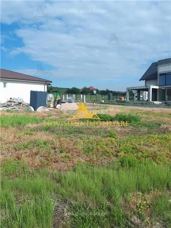 Teren Construcții intravilan de 400 mp, în Bucov - 3