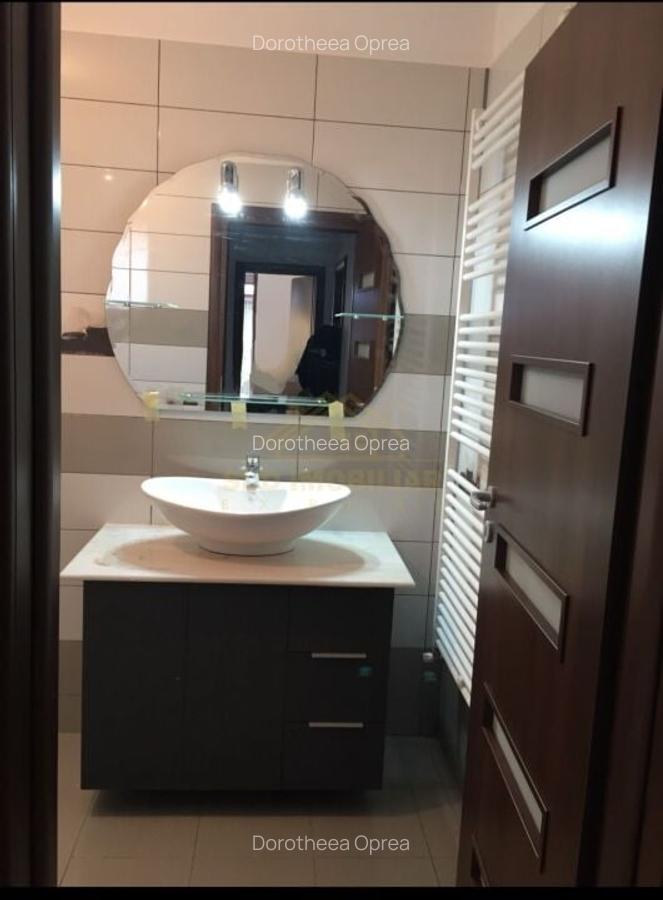 Casă cu 4 camere în Berceni - 3