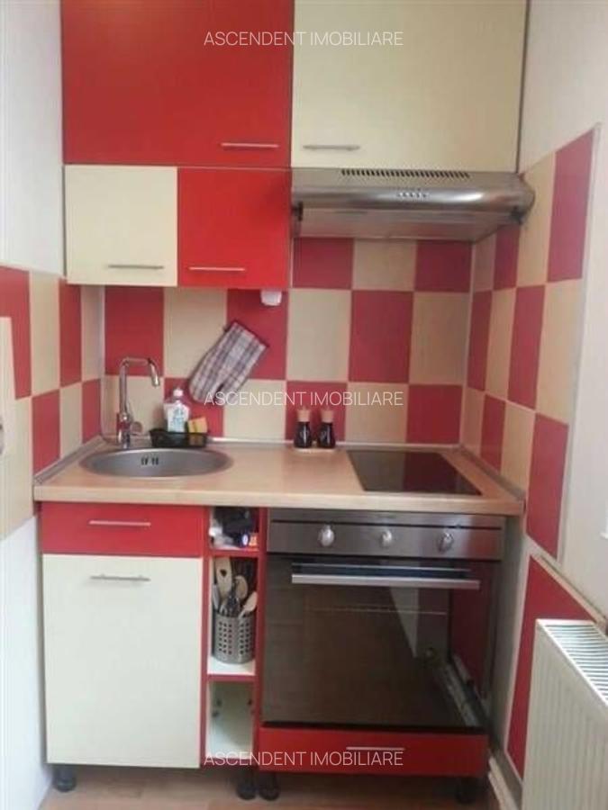 Garsonieră semidecomandată în Bartolomeu - 2