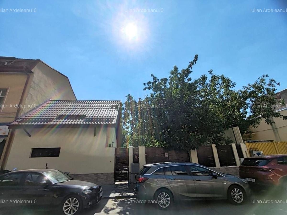 Casă 4 Camere, 110 m?, Curte 40 m?, 2 Loc. Parcare, Stefan cel Mare - 7