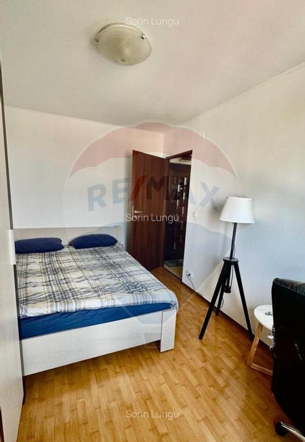 Apartament cu 3 camere de inchiriat in zona 1 Mai - 5