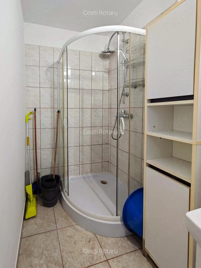 Proprietar, inchiriez apartament o camera, decomandat, mobilat, zona Buzia?ului.Pret: 250 euro. - 5