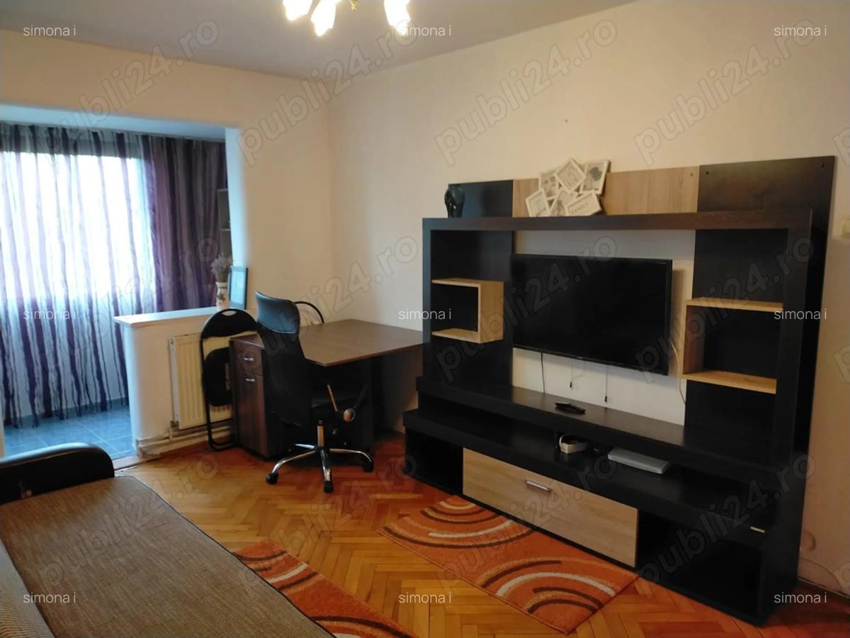 Apartament cu trei camere mobilat - 3