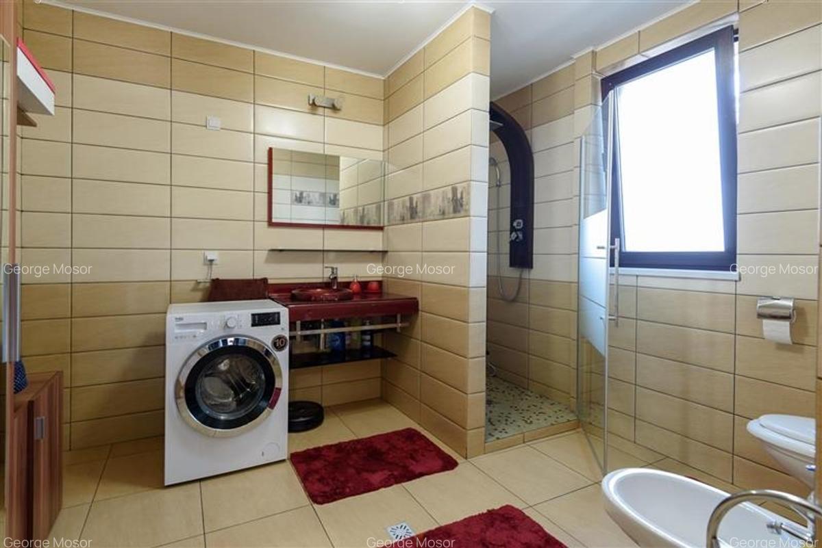 FILM! Vila impozanta,pretabila pe segmentul comercial/ servicii,Tractorul,Brasov - 14 FILM! Vila impozanta,pretabila pe segmentul comercial/ servicii,Tractorul,Brasov - 14