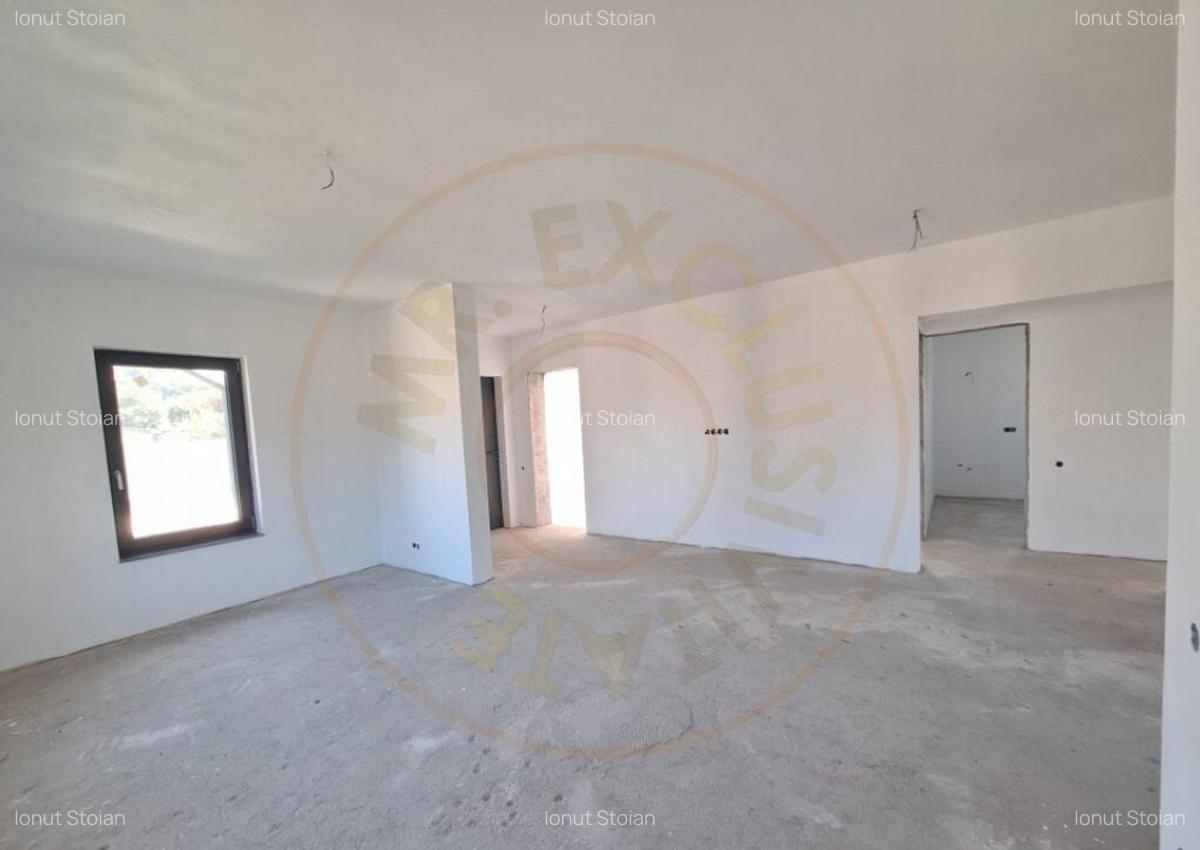 Casa de vanzare in Draganu-Arge?, priveli?te de povest - 17