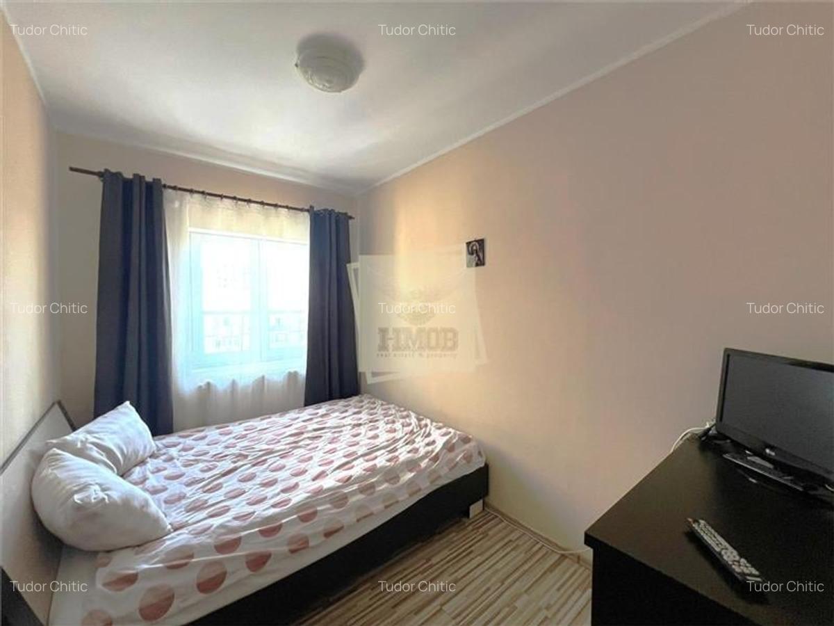 Apartament cu 3 dormitoare 89 mp utili intabulati si balcon in Vasile Aaron - 3 Apartament cu 3 dormitoare 89 mp utili intabulati si balcon in Vasile Aaron - 3