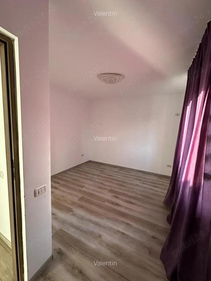 Casa tip triplex P+E+M, casa 1 din 3 (cu iesire la strada) - proprietar - 7