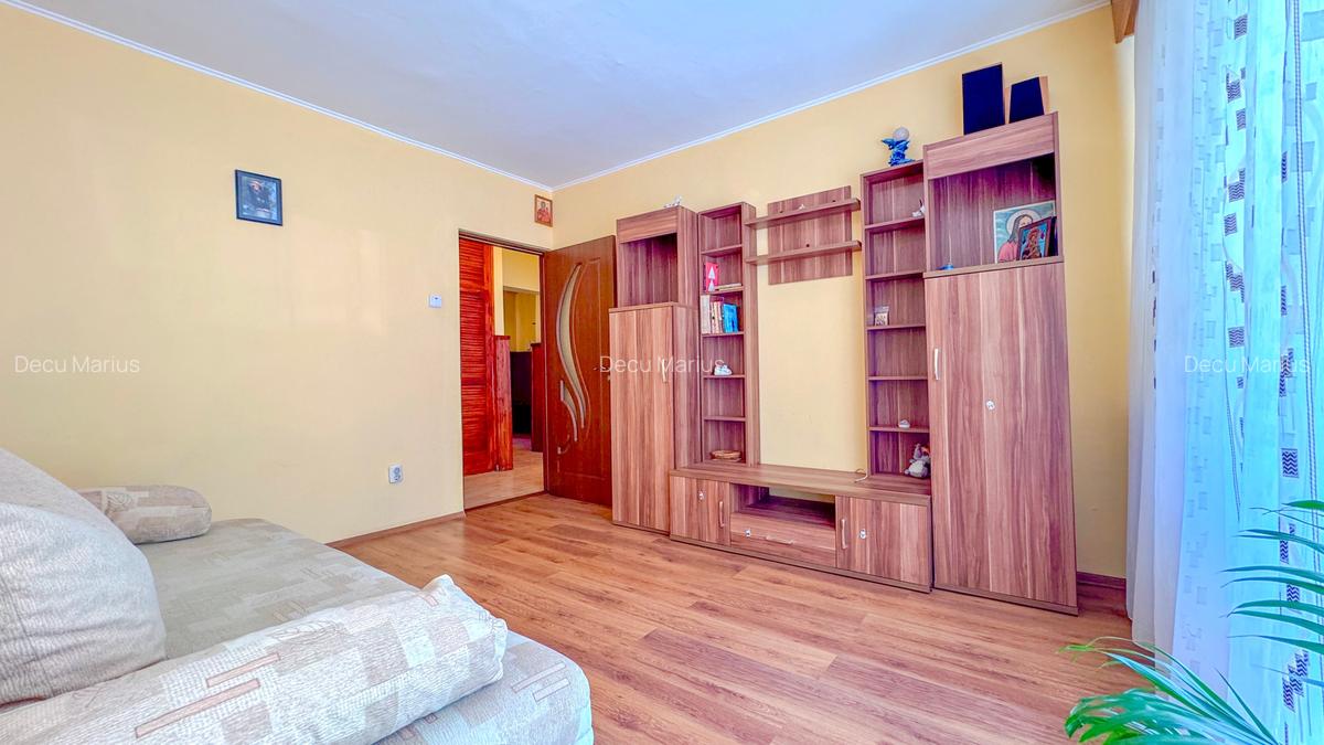 Apartament cu 3 camere decomandat, mobilat în Blumăna - 19