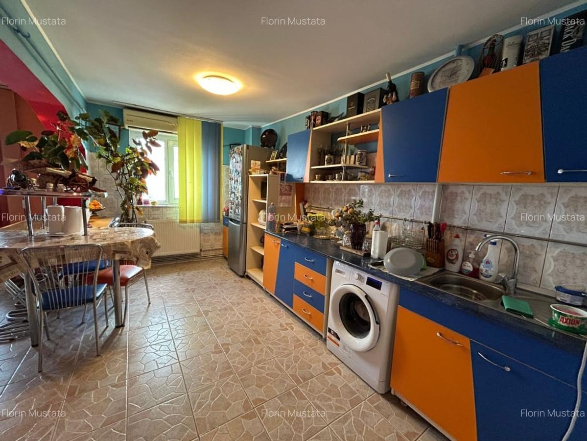 Apartament 3 camere decomandat, zona Calarasilor. - 3