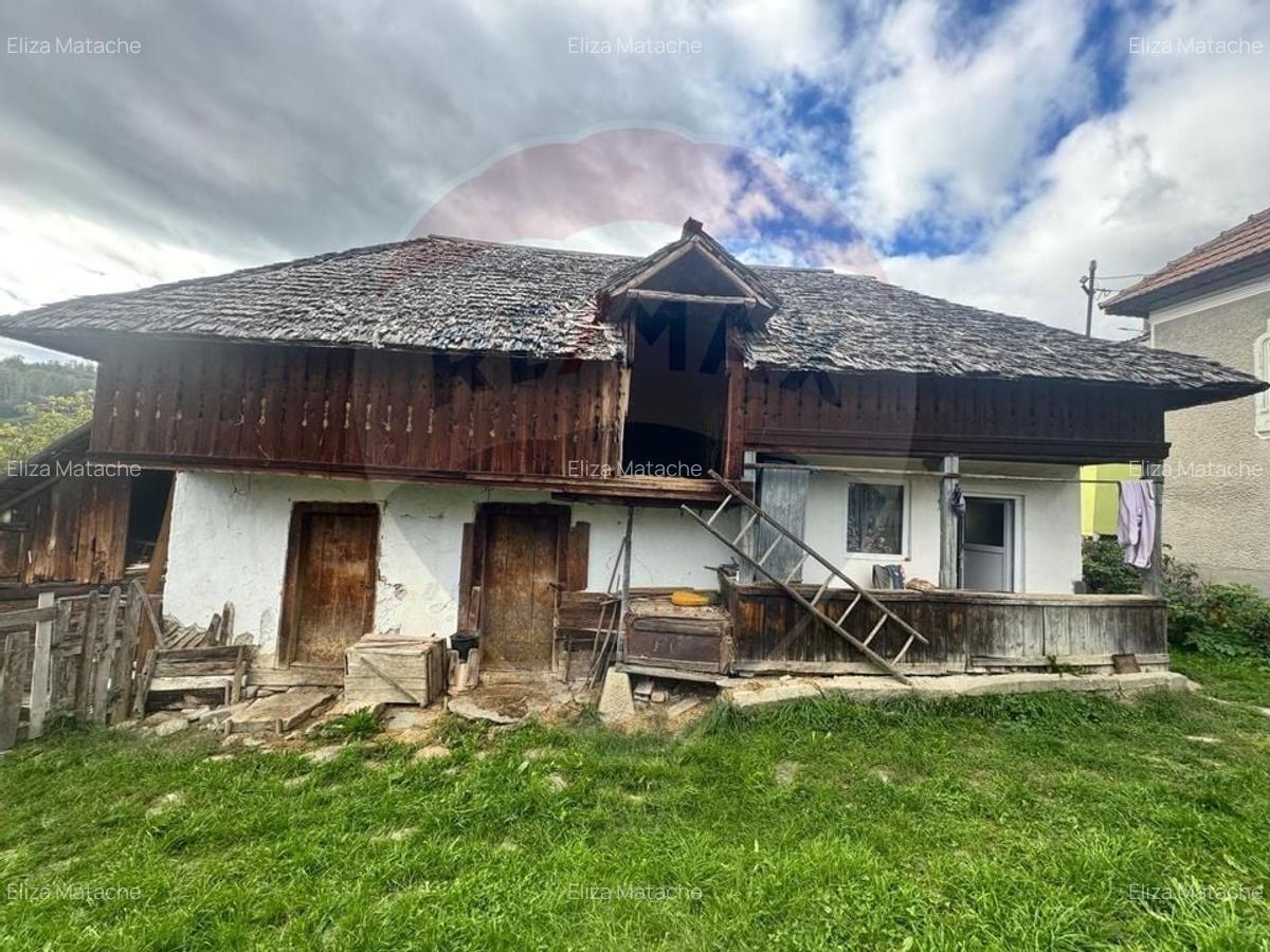 O oportunitate unica in inima naturii -- 6.605 mp in Candesti - 3