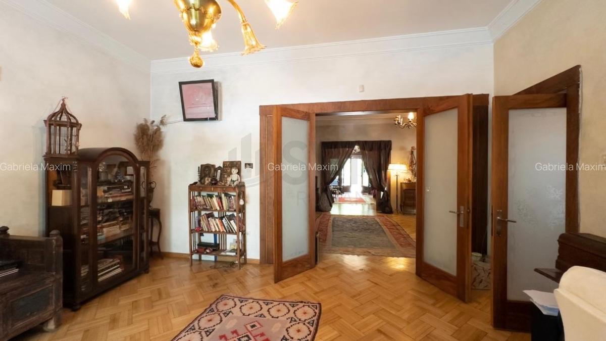 Apartament cu 5 camere semidecomandat în Moșilor - 3