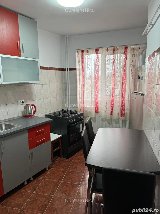 Ap.cu o camera de inchiriat - 4