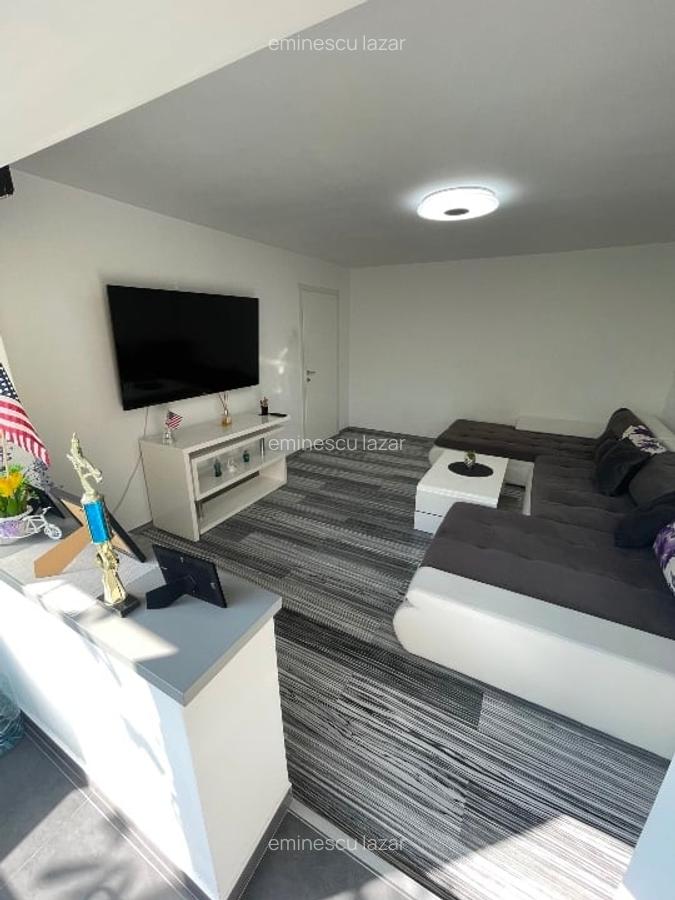 Apartament 4 camere ,500 metri Iulius town - 4