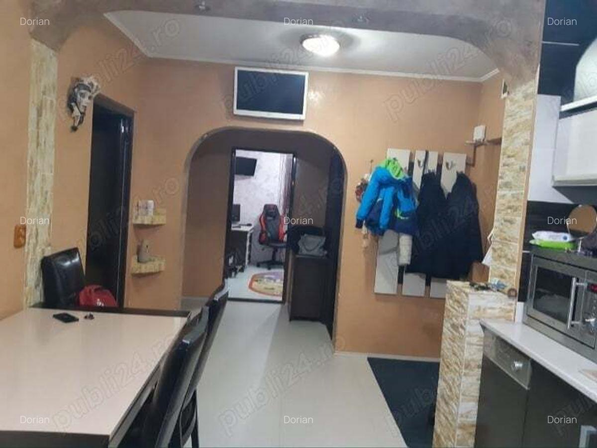 Vand apartament 3 camere - 2