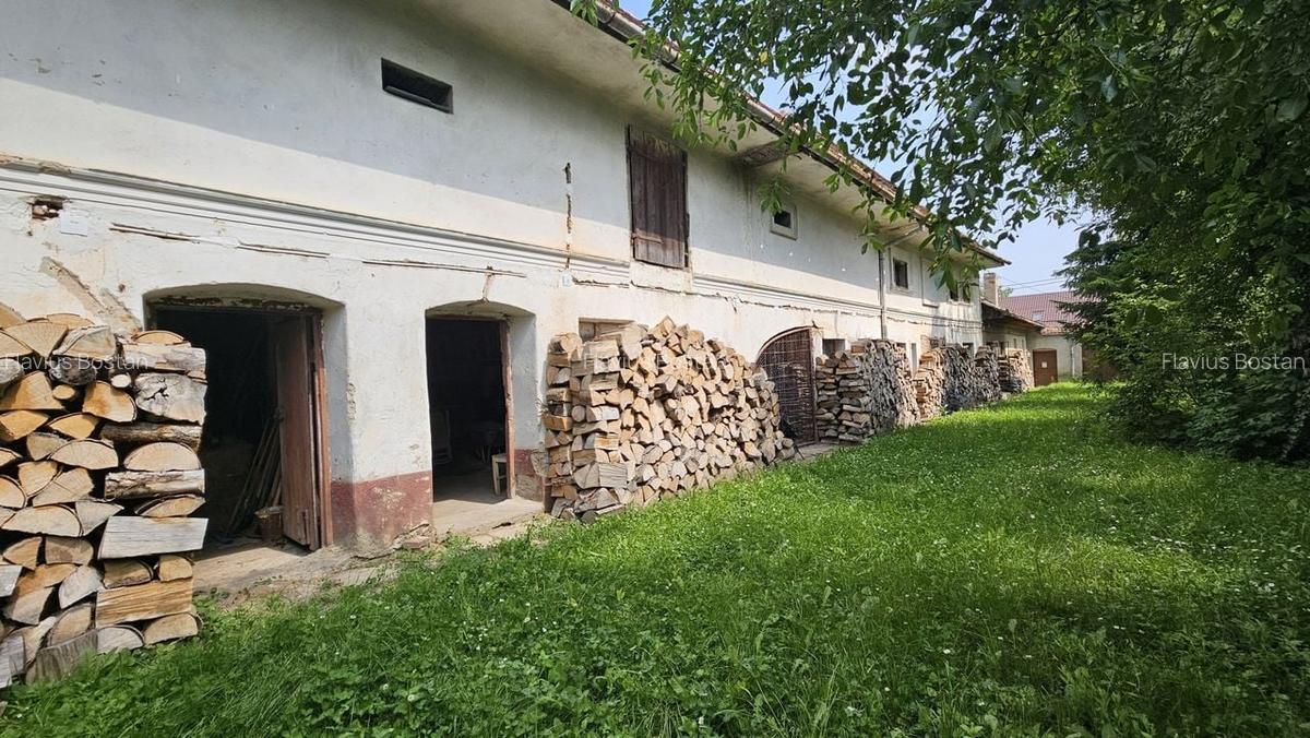 Cristian aproape de Primarie casa saseasca teren 1400 mp - 5