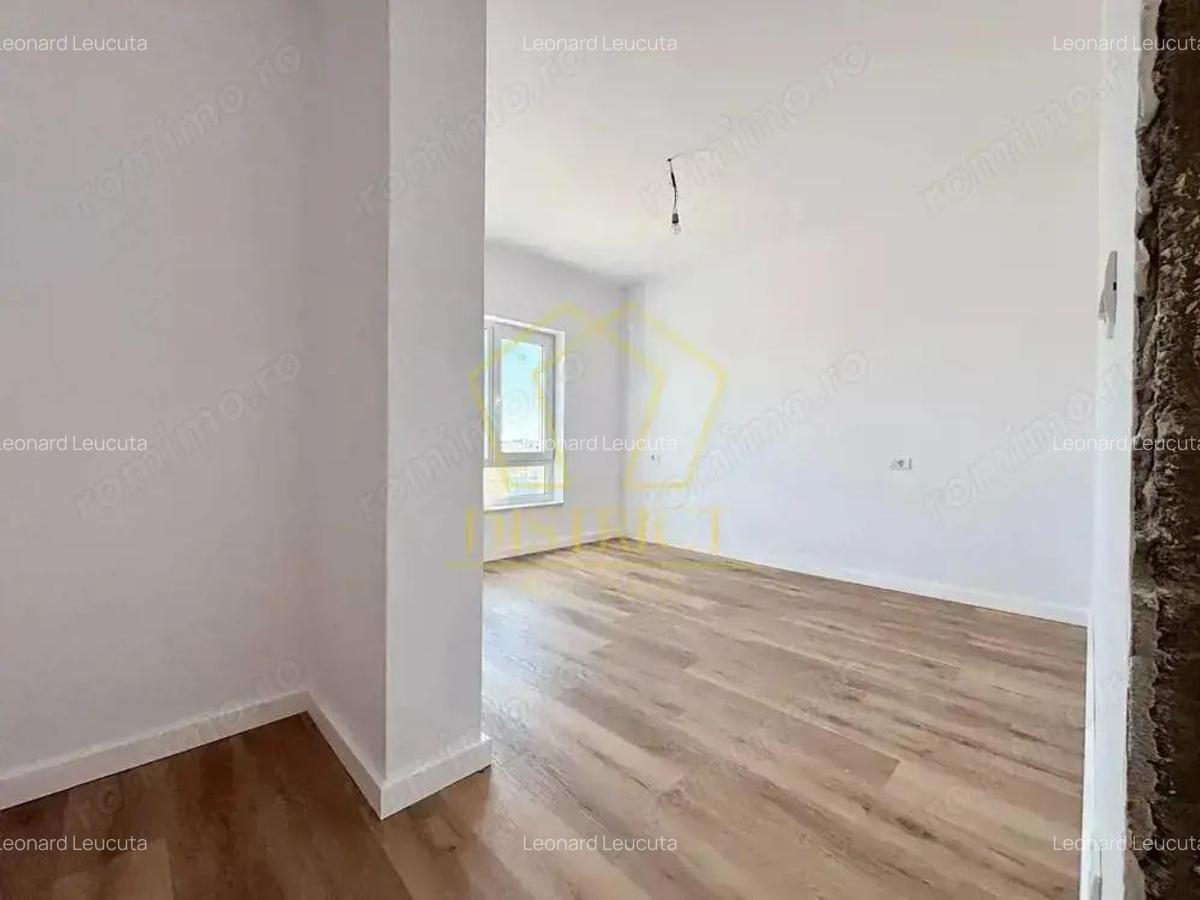 Duplex modern cu 5 camere, despartit prin camera tehnica I Dumbravita - 5