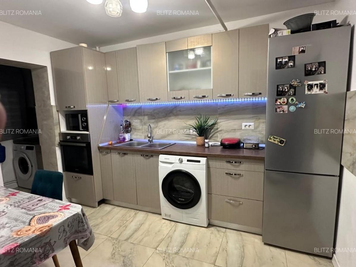 Apartament cu 2 camere, 53 mp, parter, Craiovita - 1