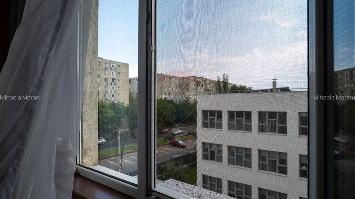 Vanzare apartament 3 camere, decomandat, zona Rahova - 12