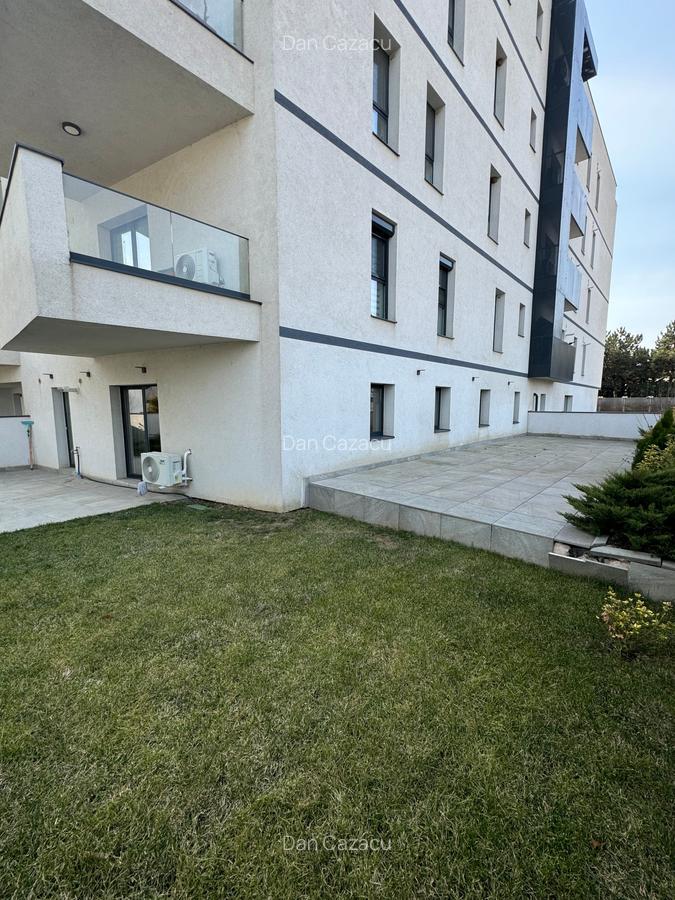 Apartament cu 3 camere semidecomandat, mobilat în Băneasa - 14