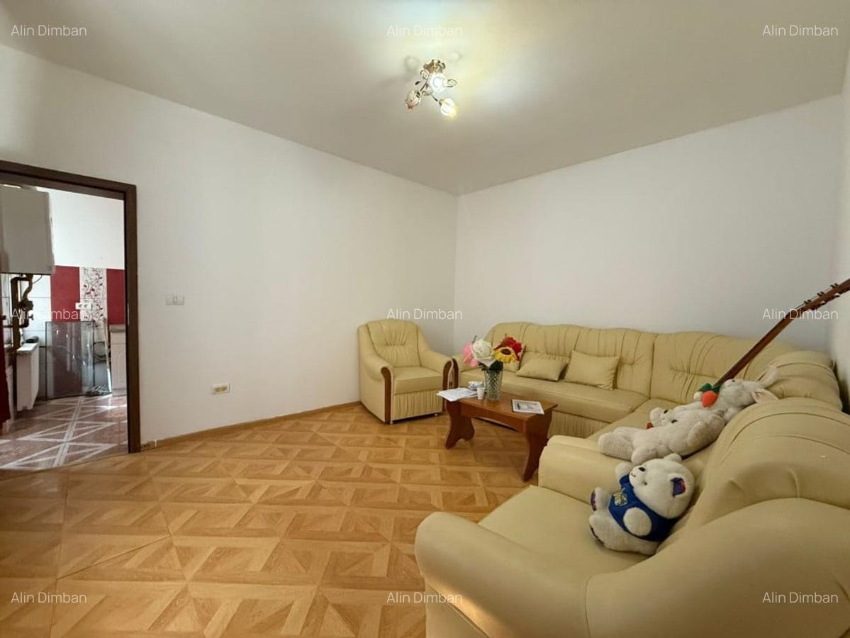 Casa cu 2 camere, semi-decomandat, 50mp utili -  zona Centrala - 2