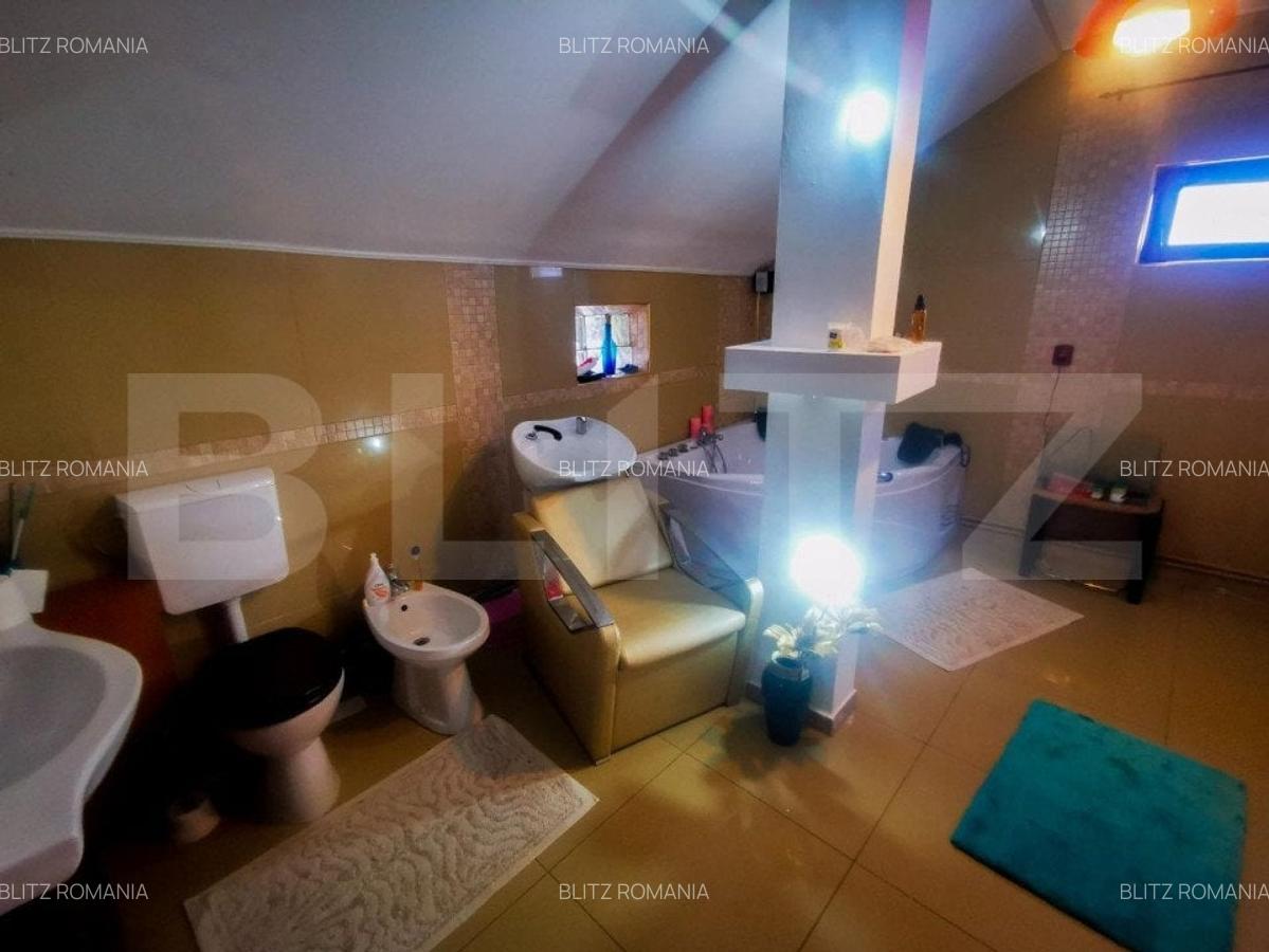 Casa deosebita in Sanpetru, 270 mp utili, 4 dormitoare si spatiu comercial - 12