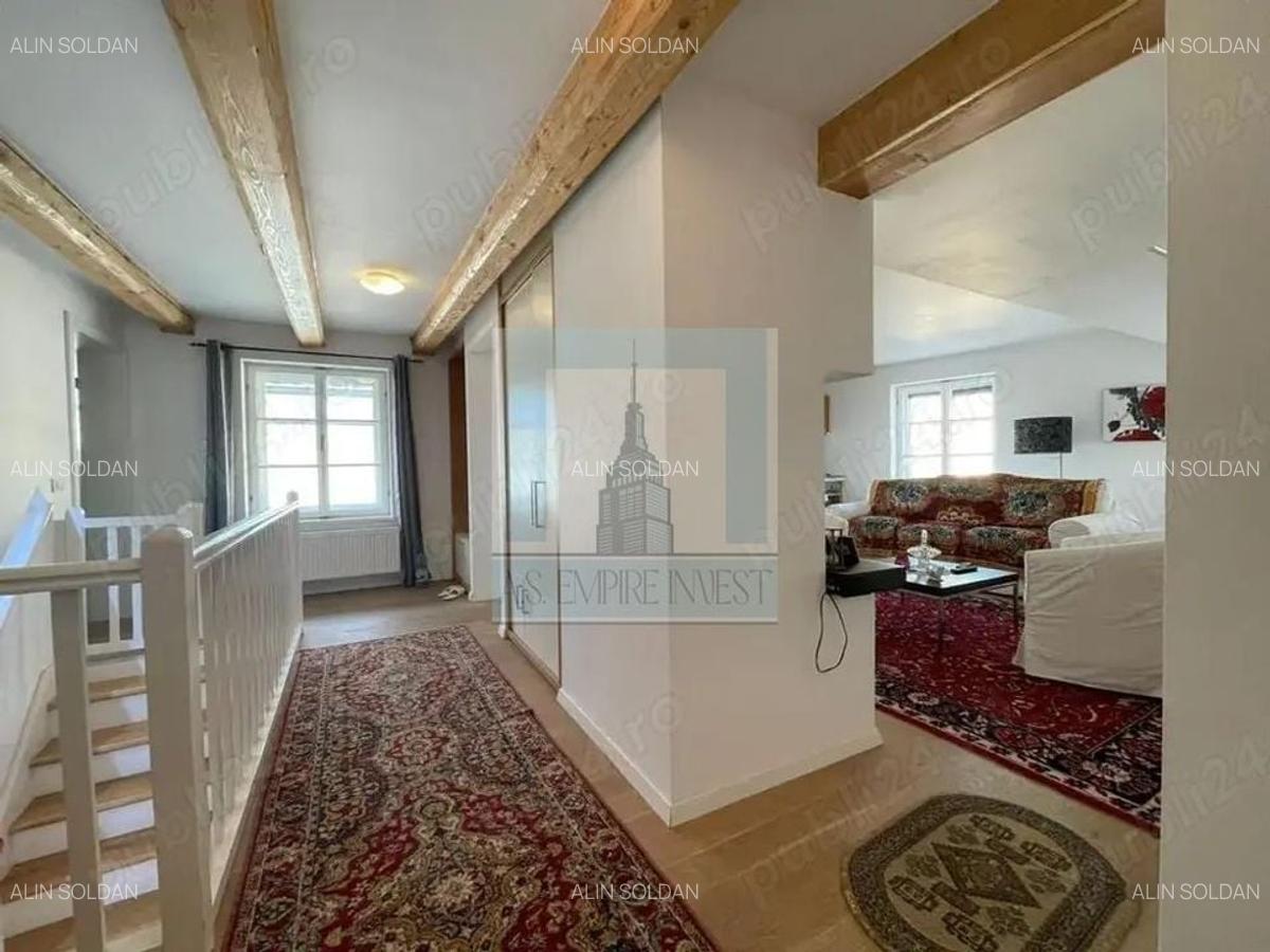Apartament cu 3 camere decomandat în Centrul Civic - 2