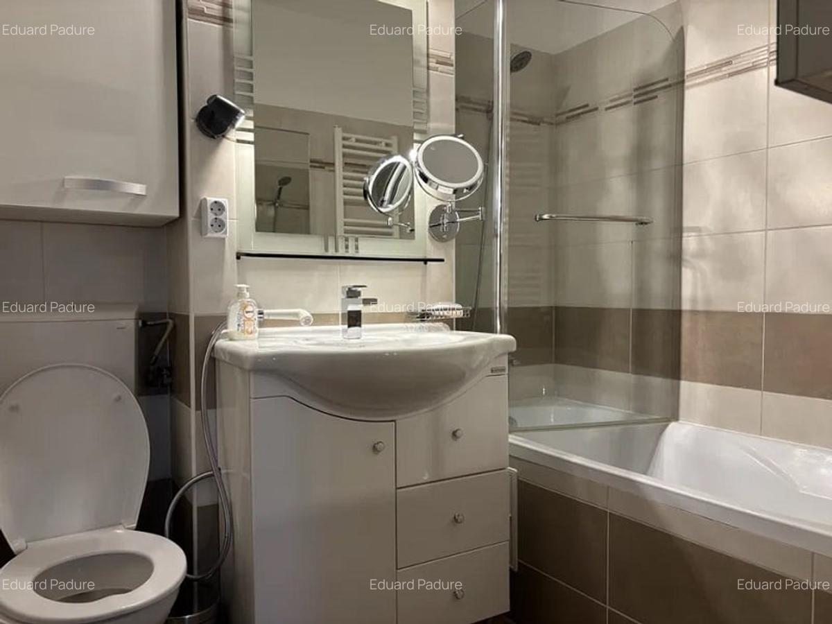Apartament cu 2 camere decomandat în Semicentral - 1