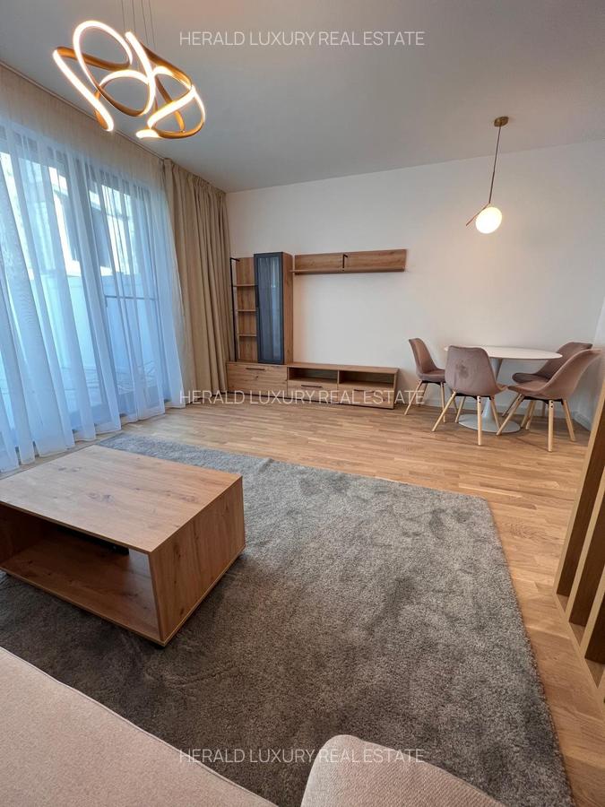 Casă cu 5 camere în Pipera - 2