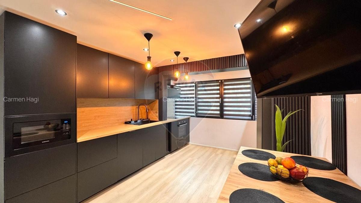 Apartament cu 4 camere, de vanzare, Tomis Nord, Rovere - 11