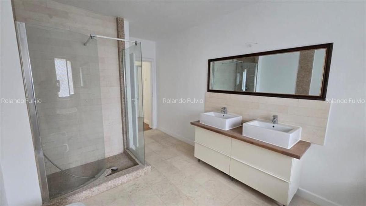 Apartament cu 3 camere decomandat în Herăstrău - 12