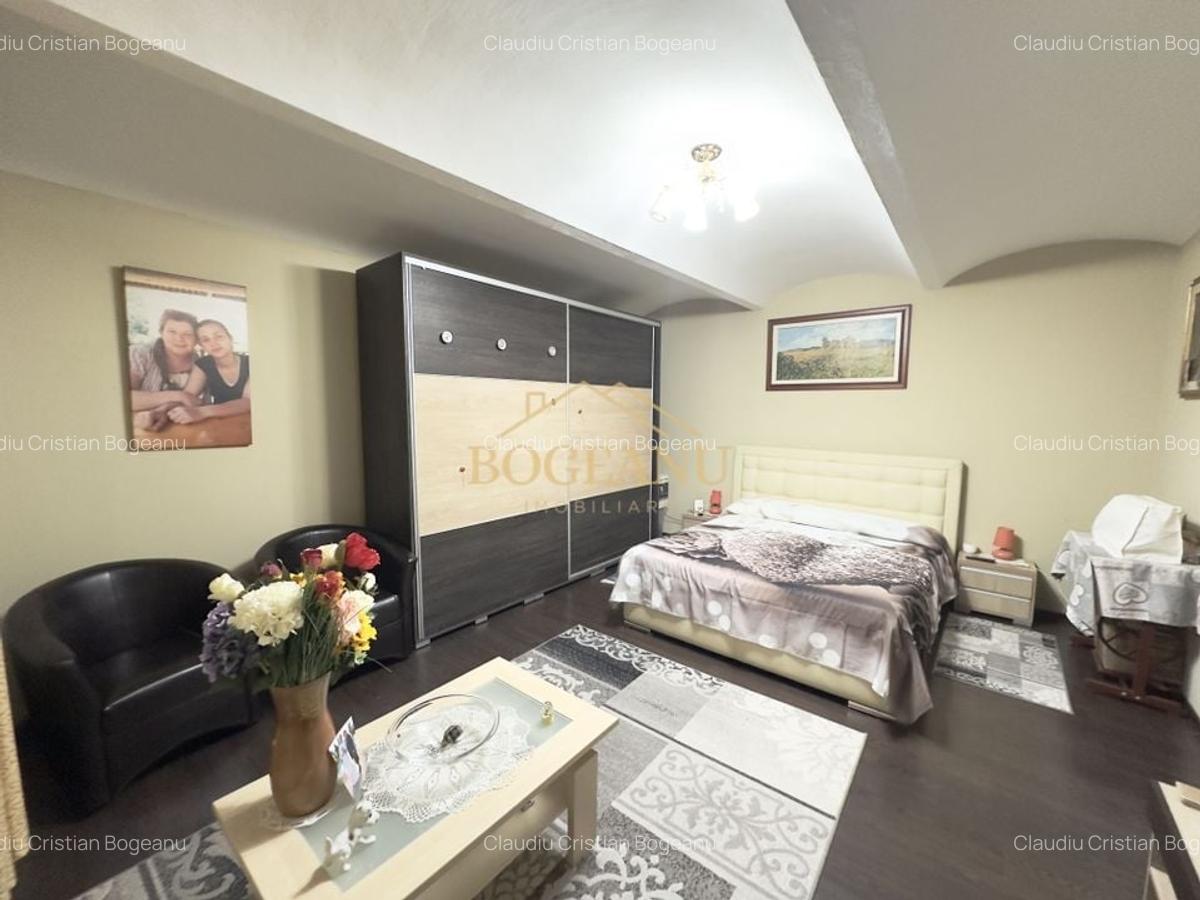 BG04 Ap cu 2 camere,Stil Italian,Zona Centrala - 1