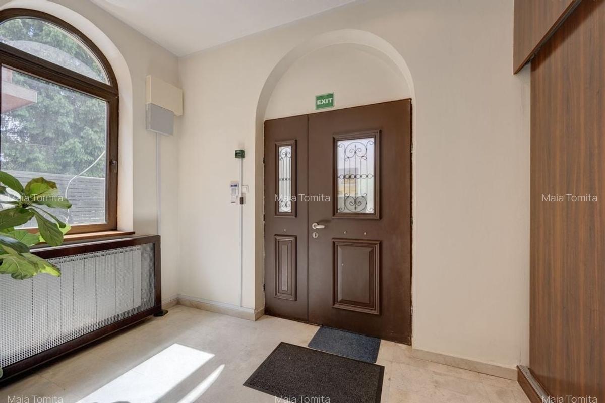 Vilă de vânzare în inima Cotroceniului / Investiție cu potențial - 2