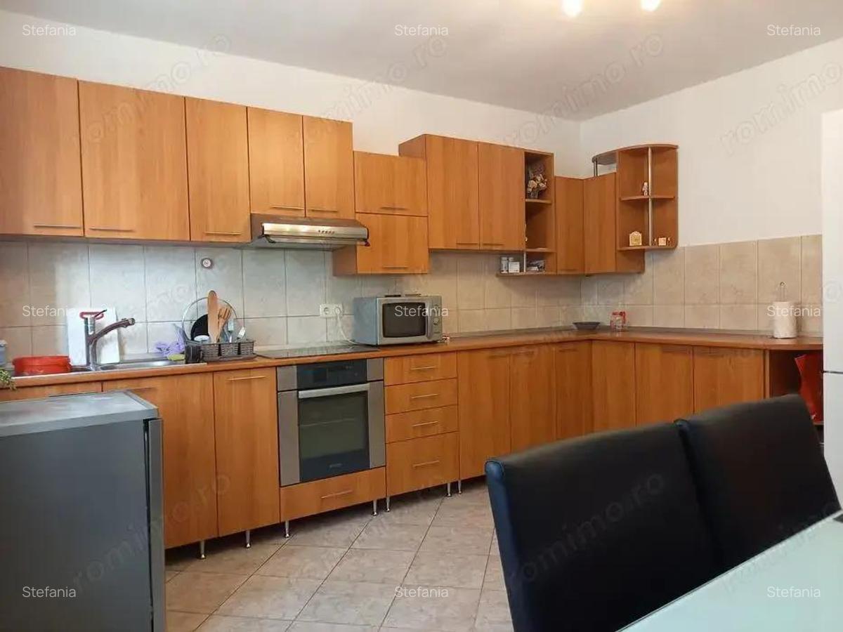 Apartament cu 2 camere situat in Cartierul 23 August - 4