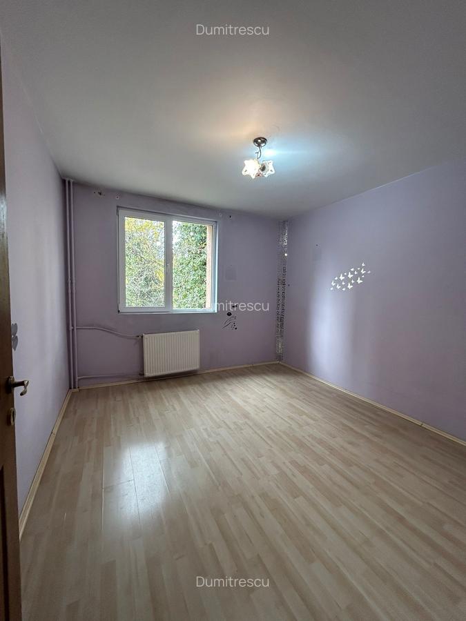 Titan 2 Camere Etaj 1 49 Mp Bloc Reabilitat 10 Min Metrou 10 Min Parc IOR - 1