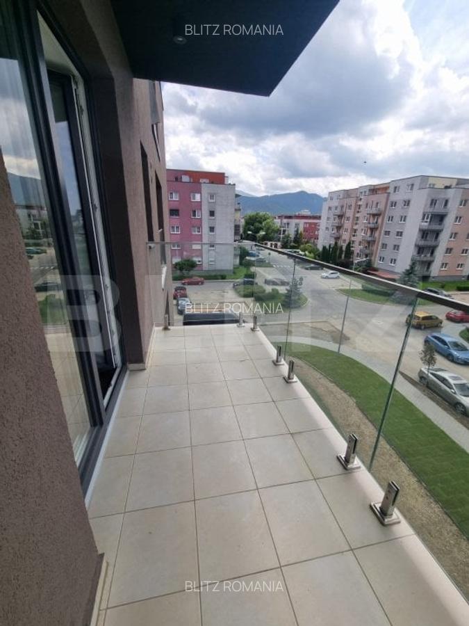 Garsoniera decomandata de 40 mp, bloc nou, parcare si boxa - 8