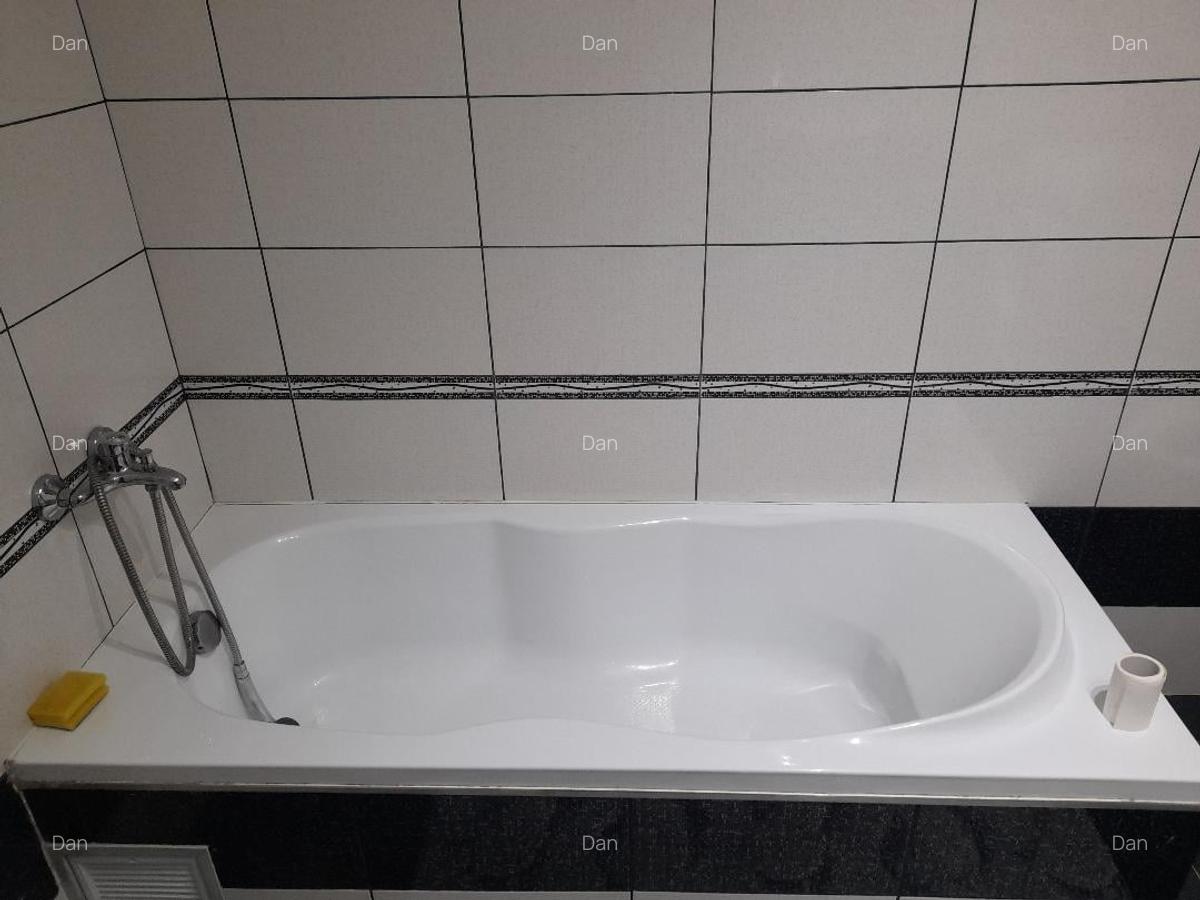 Inchiriez apartament bloc nou - 9