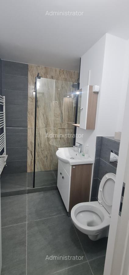 Apartament cu 3 camere decomandat în Central - 6