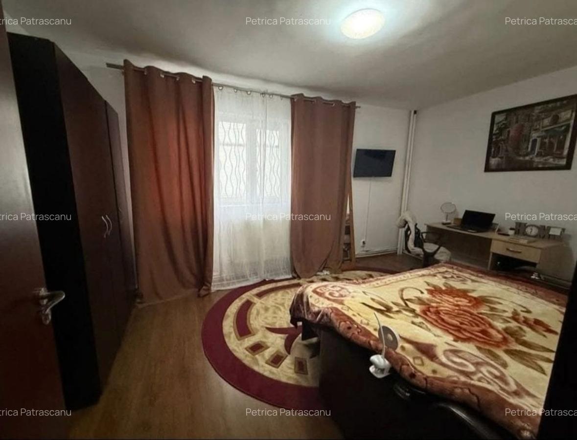 Apartament 2 camere, decomandat, zona Pacurari- Alpha Bank - 2
