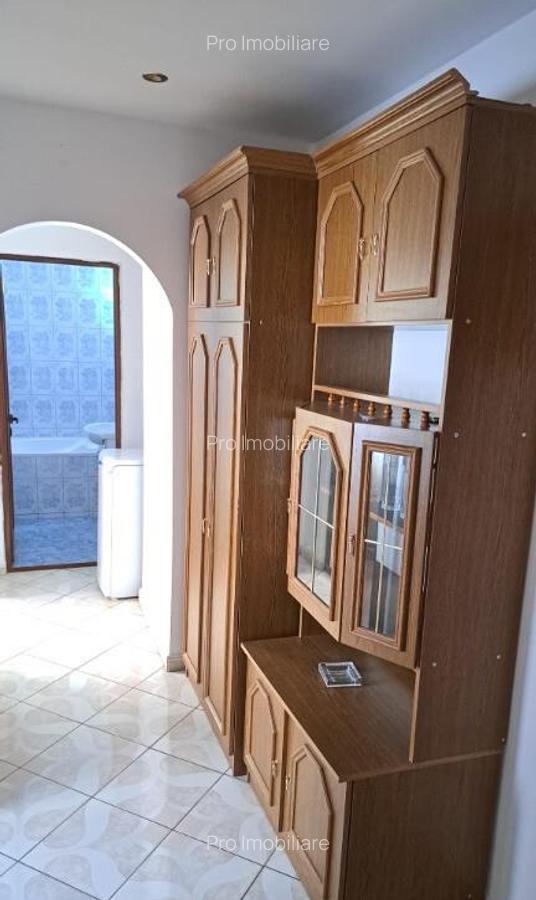 Vand apartament 3 camere decomandat - 7