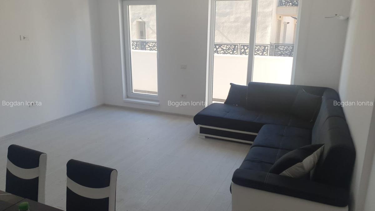 Apartament cu 3 camere decomandat, mobilat în Metalurgiei - 22
