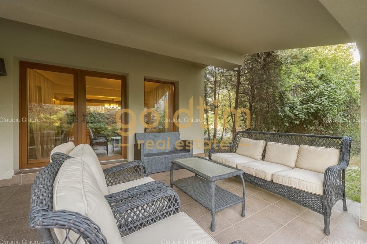 SUPERB/GRADINA/VEGETATIE MATURA/VILA INDIVIDUALA/PISCINA EXTERIOARA - 2