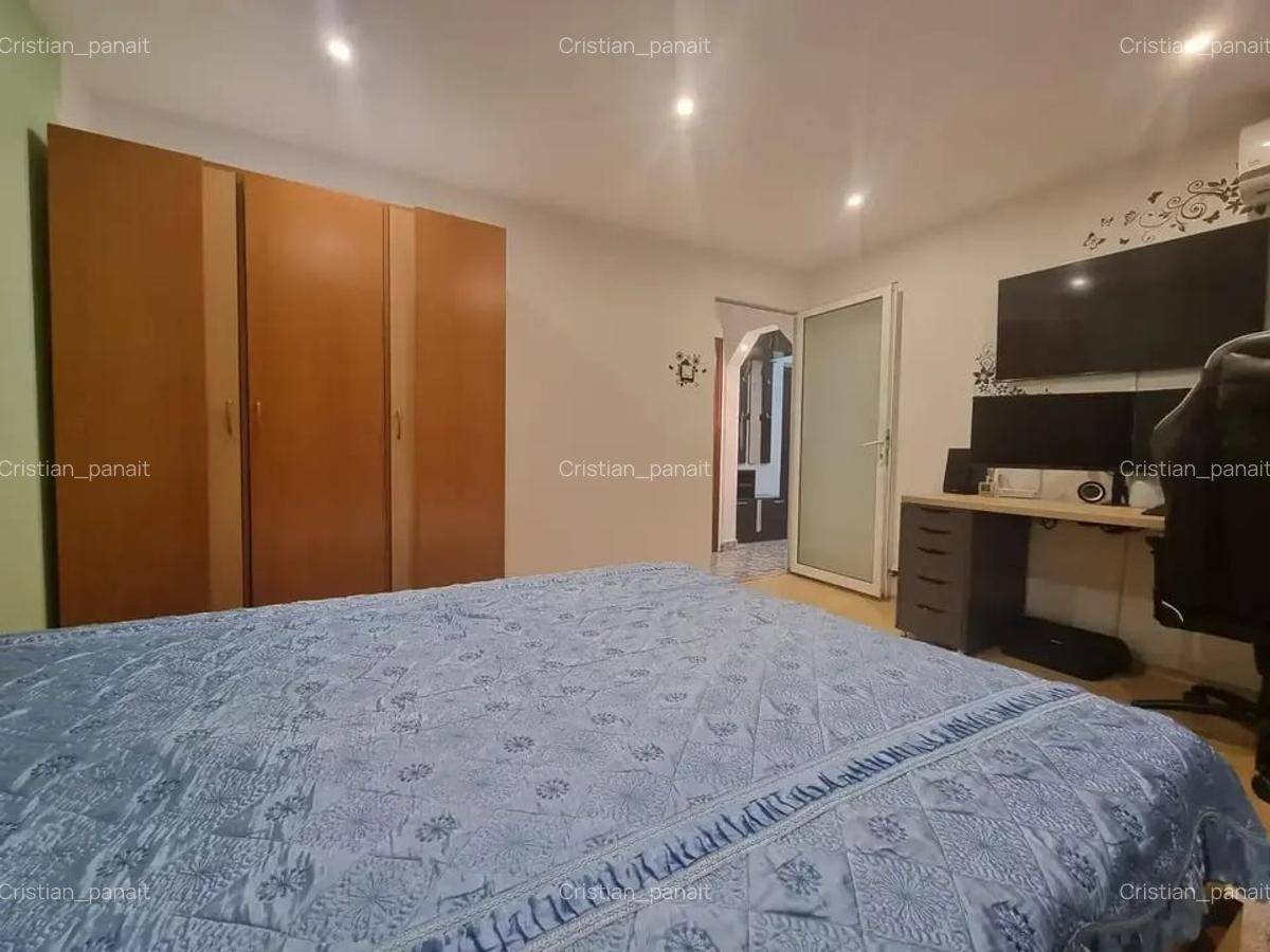 Apartament cu 2 camere decomandat în Nerva Traian - 9